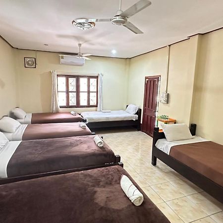 Pakbeng Guesthouse ภายนอก รูปภาพ