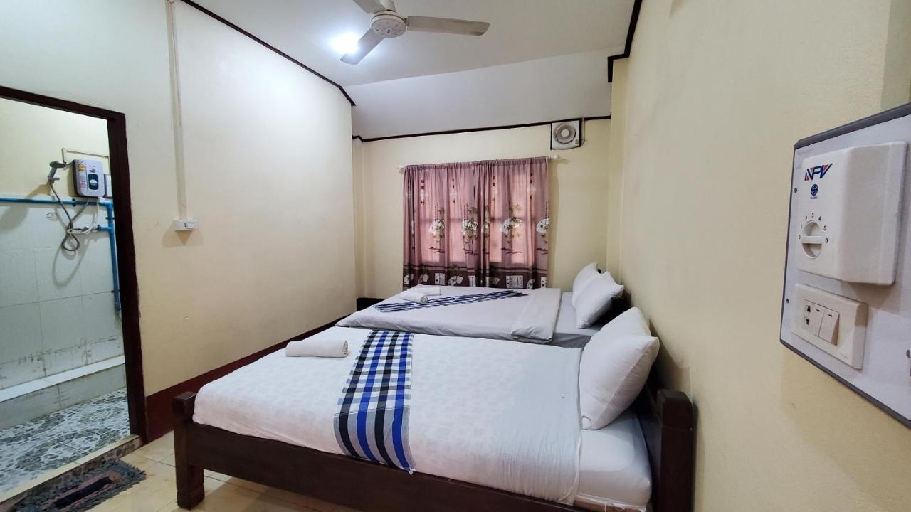 Pakbeng Guesthouse ภายนอก รูปภาพ